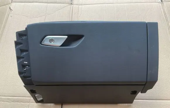 Glove box set
