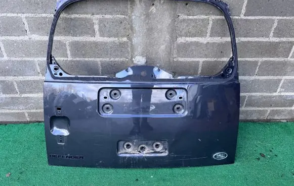 Land Rover Defender Tailgate/trunk/boot lid L8B2400A18A