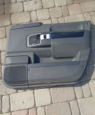 Land Rover Range Rover L322 Front door card panel trim AH4227420CAW