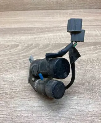 Honda Accord Turbo solenoid valve 4VL5207