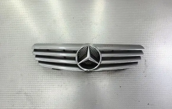 Mercedes-Benz CLK A209 C209 Front bumper upper radiator grill A2098800023