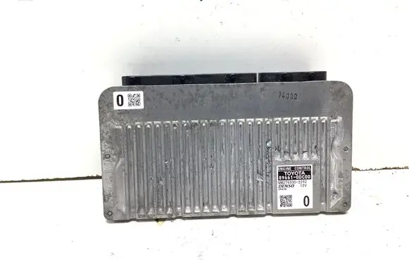 Toyota Yaris Engine control unit/module 896610DC00 MB2755002292