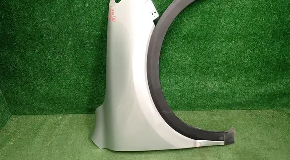 MG HS Fender 