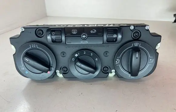 Volkswagen Golf V Climate control unit