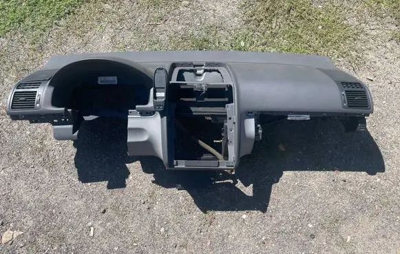 Volkswagen Touran I Dashboard 1T1857001 T1ETCQTL842798