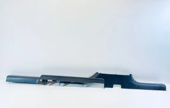 Seat Toledo III (5P) Front sill trim cover 5P0853372A