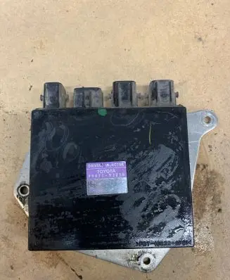 Lexus GS 300 350 430 450H Fuel injection control unit/module 8987153010