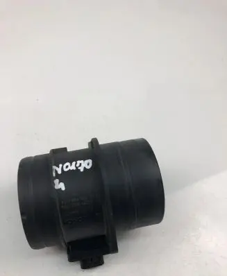 Audi A3 S3 8P Mass air flow meter 03L906461A