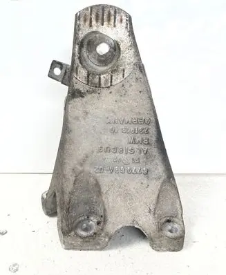 BMW 5 E60 E61 Engine mounting bracket 6770634 23191310 ALS18CU3