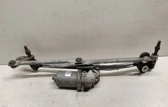 Front wiper linkage and motor