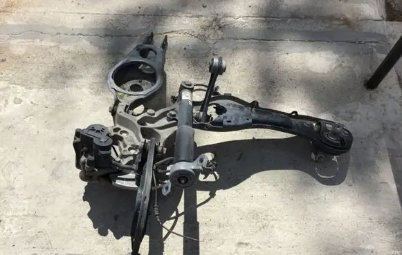 Chrysler Pacifica Other rear suspension part OEM
