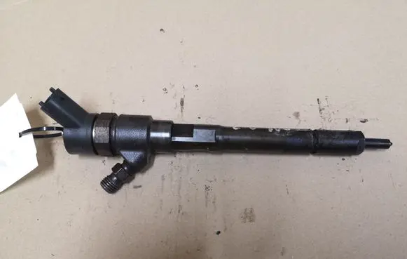 KIA Sportage Fuel injector 0445110258
