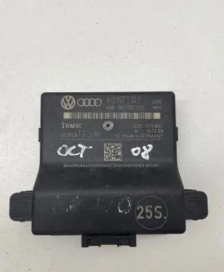 Skoda Octavia Mk2 (1Z) Gateway control module 1K0907530P 403948 1K0907951
