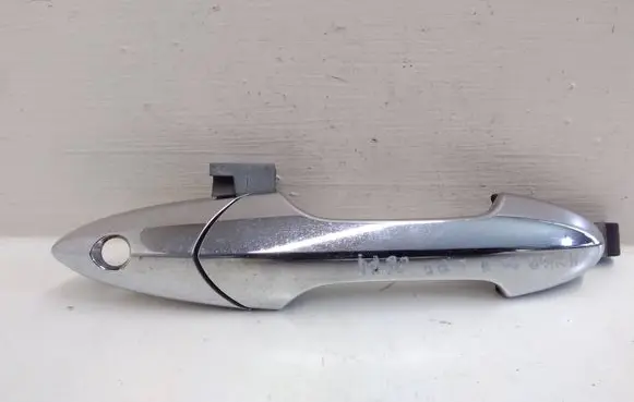 Honda FR-V Front door exterior handle