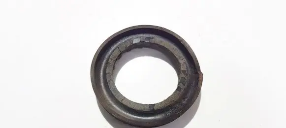 Volvo V50 Front coil spring rubber mount 3m515599bc 3m51-5599-bc
