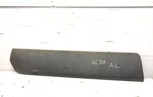 Volvo XC70 Rear door trim (molding) 9190886