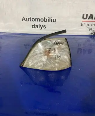 BMW 3 E36 Front indicator light 185351B