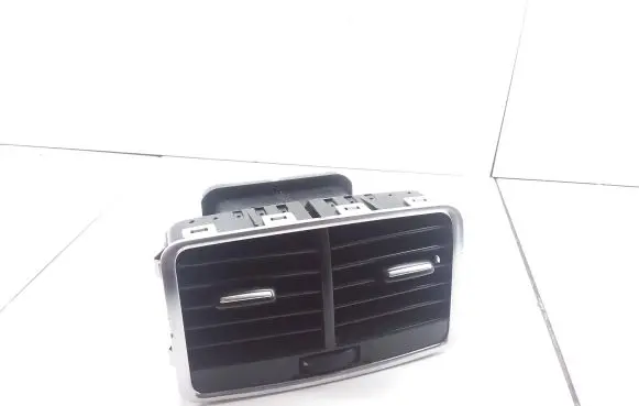 Audi A6 S6 C6 4F Dashboard air vent grill cover trim 4F0819203