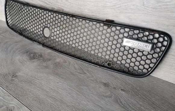 Audi A4 S4 B5 8D Front grill