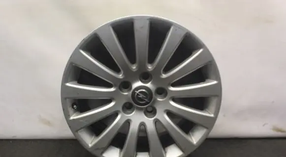 Opel Astra J R18 alloy rim 