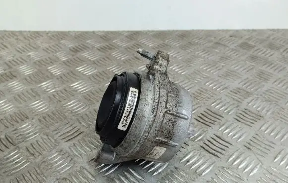 SsangYong Rexton Engine mount bracket 574AJ400