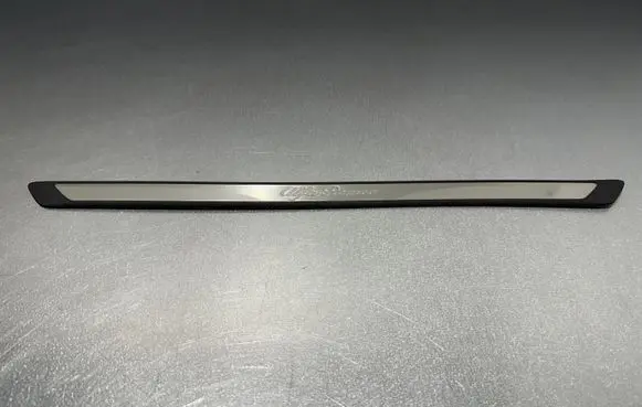 Alfa Romeo Stelvio Front sill trim cover