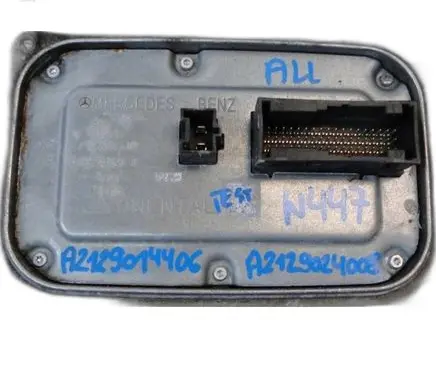 Mercedes-Benz V Class W447 Headlight ballast module Xenon 
