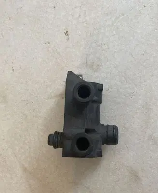 Mercedes-Benz E W210 Valve 3AA905107B