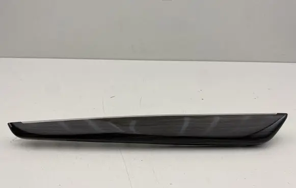 BMW 2 F45 Front door trim bar 9310343