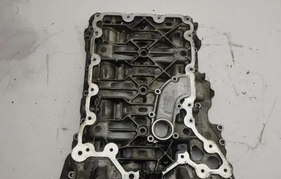 Oil sump
