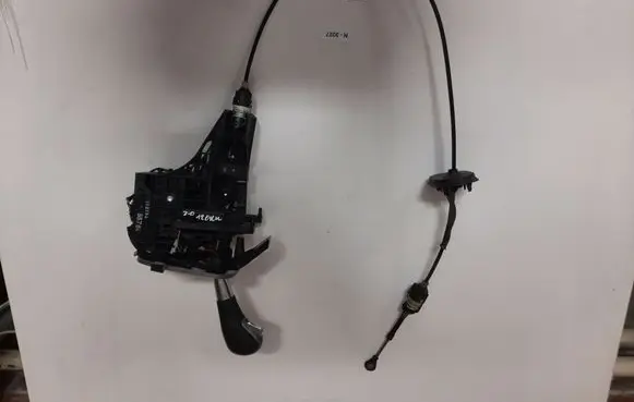 Chevrolet Orlando Gear shifter/selector S111091K29