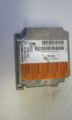 Mercedes-Benz E W210 Airbag control unit/module 0018202326