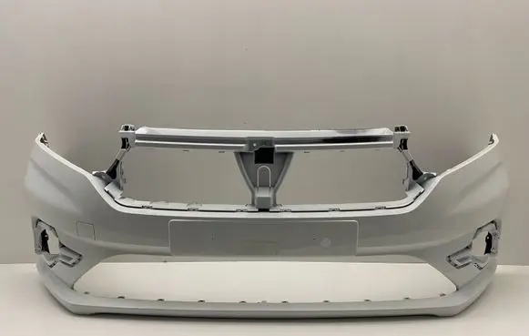 Dacia Sandero Front bumper 620228531R