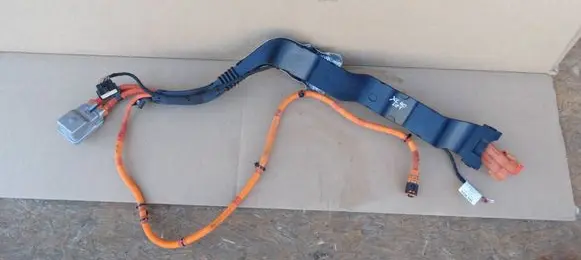 Volvo XC40 Positive wiring loom P32286563 31654758