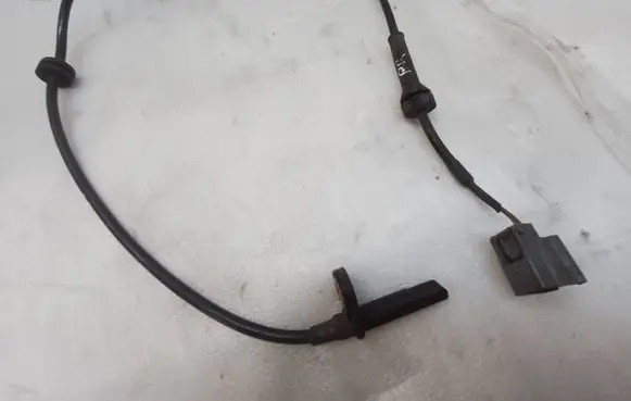Nissan X-Trail T32 ABS brake wheel speed sensor 479104CB0A