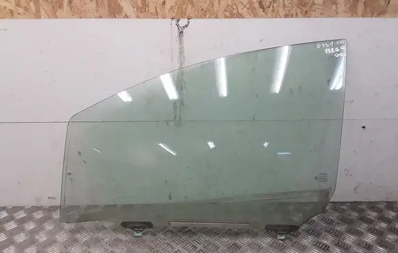 Toyota Yaris Front door window glass four-door 43R007951