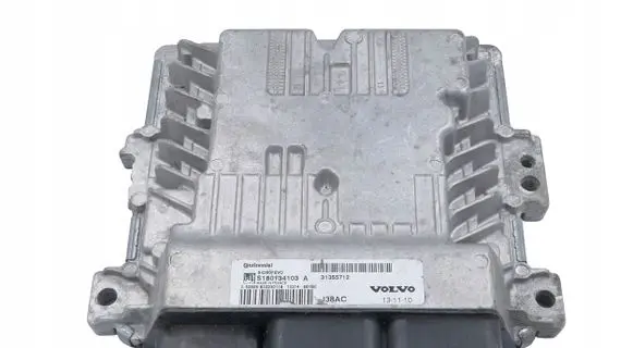 Volvo V40 Engine control unit/module 31355712