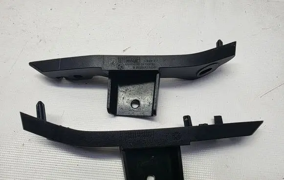 BMW 6 G32 Gran Turismo Front bumper mounting bracket 7415585 7415586