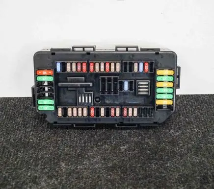 BMW 3 F30 F35 F31 Fuse box set 9389068