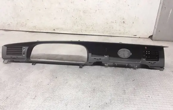 KIA Opirus Dashboard trim 