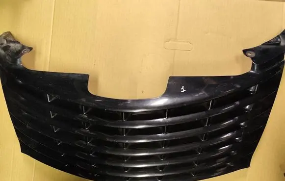 Chrysler PT Cruiser Front bumper upper radiator grill 0RH78TRMAE