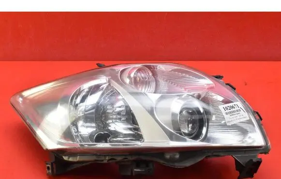 Toyota Auris 150 Headlight/headlamp