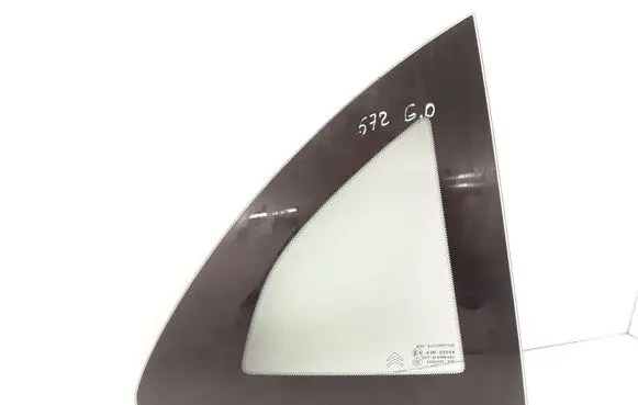Rear side window