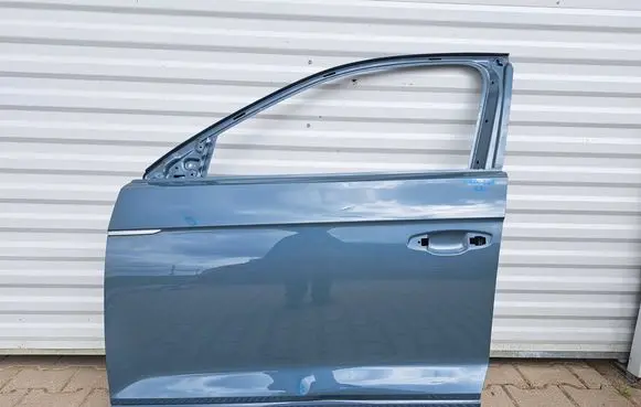 Volkswagen T-Roc Front door 2GA831385B 20A831359E