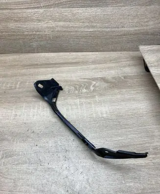 Mercedes-Benz B W245 Bumper support mounting bracket corner A1698850363 Leftside