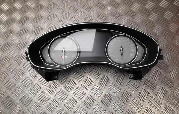 Audi A7 S7 4G Speedometer (instrument cluster) 4G8920985F
