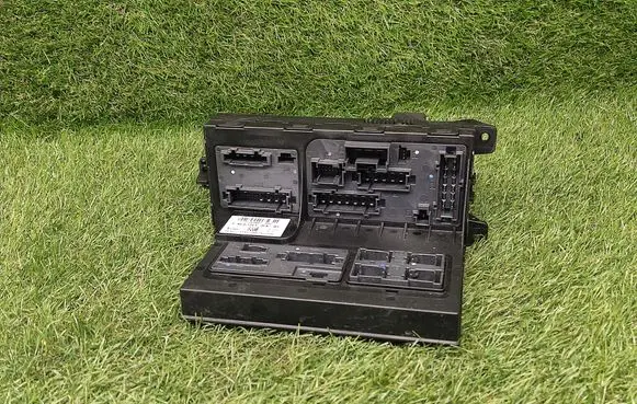 Mercedes-Benz E W211 Power management control unit 2115459001