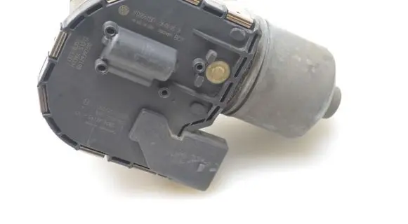 Volkswagen Touran I Wiper motor 1T0955119D