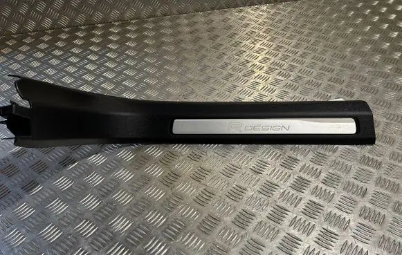 Volvo XC60 Front sill trim cover 3144801