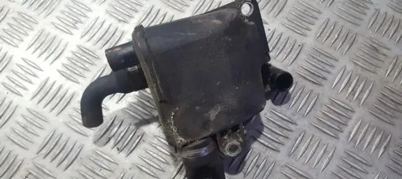 Volvo 850 Oil breather separator 9146756